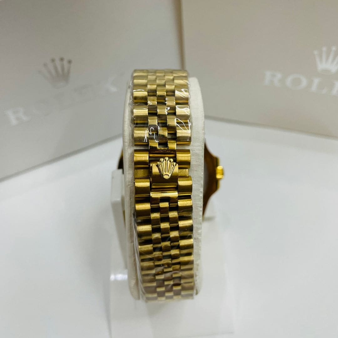 Rlx GMT Master - 40mm - Stainless Steel - Yellow Gold Black Dial Jubilee - Image 5