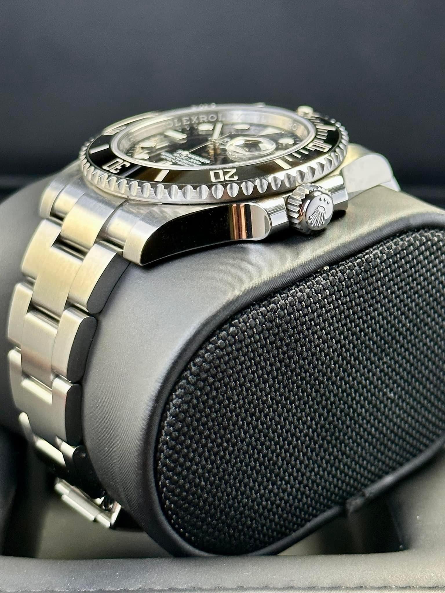 Rolex Submariner (Black) - Image 2